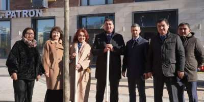 Colman Domingo and Jude Law at amfAR’s Venice Gala