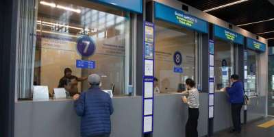 Colman Domingo and Jude Law at amfAR’s Venice Gala