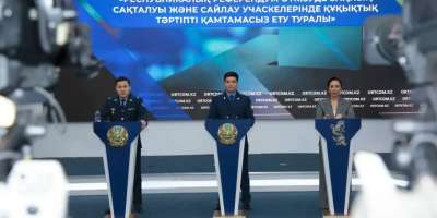 Colman Domingo and Jude Law at amfAR’s Venice Gala