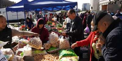 Colman Domingo and Jude Law at amfAR’s Venice Gala