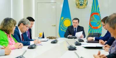 Colman Domingo and Jude Law at amfAR’s Venice Gala