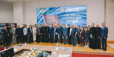 Colman Domingo and Jude Law at amfAR’s Venice Gala