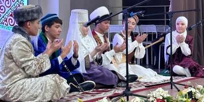 Colman Domingo and Jude Law at amfAR’s Venice Gala