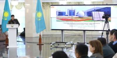 Colman Domingo and Jude Law at amfAR’s Venice Gala
