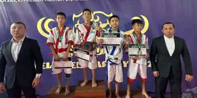 Colman Domingo and Jude Law at amfAR’s Venice Gala