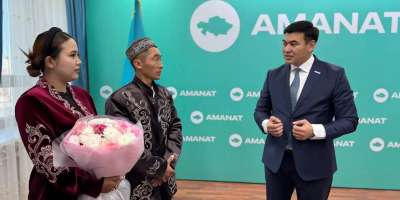 Colman Domingo and Jude Law at amfAR’s Venice Gala