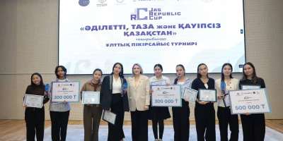 Colman Domingo and Jude Law at amfAR’s Venice Gala