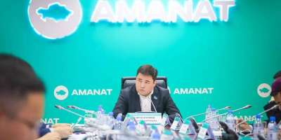 Colman Domingo and Jude Law at amfAR’s Venice Gala