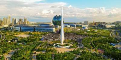 Colman Domingo and Jude Law at amfAR’s Venice Gala