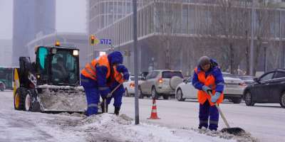 Colman Domingo and Jude Law at amfAR’s Venice Gala