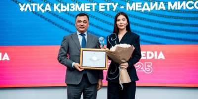 Colman Domingo and Jude Law at amfAR’s Venice Gala