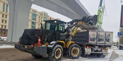 Colman Domingo and Jude Law at amfAR’s Venice Gala
