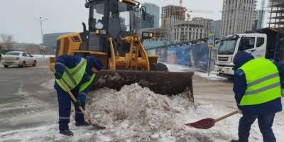 Colman Domingo and Jude Law at amfAR’s Venice Gala