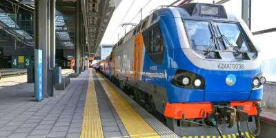 Colman Domingo and Jude Law at amfAR’s Venice Gala