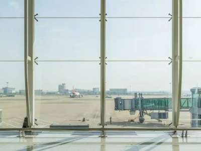 Елордада әуежайдың ұшу-қону жолағы уақытша жабылады