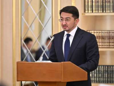 Кеңес барысында бірқатар министрлер жасанды интеллектіні дамыту тақырыбында баяндама жасады