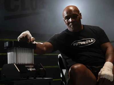 Аңыздар айқасы: Майк Тайсон мен Флойд Мейвезер жұдырықтасады