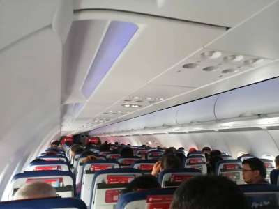 Сұйықтық, тосап, сүт өнімдері: енді әуежайларда тасымалдауға тыйым салынған заттар қайтарылмайды