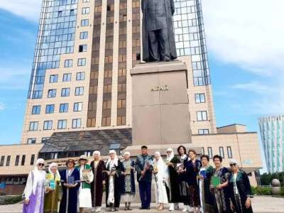 Астанада зейнеткерлер Абай шығармаларын ұлықтады