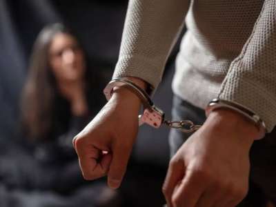 Астанада қыздарды жыныстық қызмет көрсетуге мәжбүрлеген топ ұсталды (ВИДЕО)