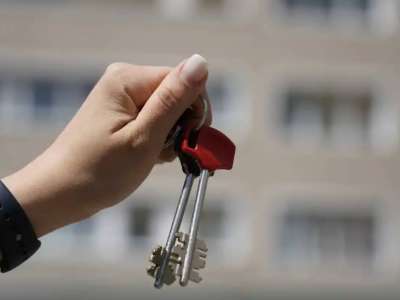 Алматы облысы прокуратурасының араласуымен жетім балаларға үй берілді