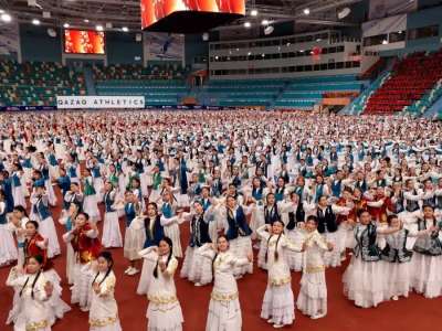 Астанада бір мезетте 3 мыңнан астам оқушы «Қамажай» биін биледі