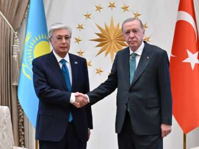 Қасым-Жомарт Тоқаев пен  Режеп Тайип Ердоған келіссөз жүргізді