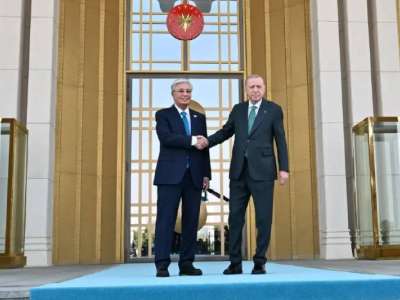 Қасым-Жомарт Тоқаевты Режеп Тайип Ердоған қарсы алды