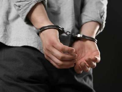 Кәсіпкерді алдап, қашып кеткен күдікті Бішкектен экстрадицияланды