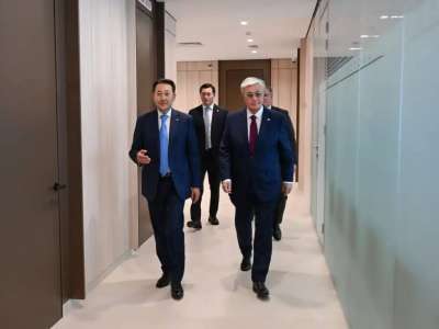 Қасым-Жомарт Тоқаев Астанадағы АӨСШК штаб-пәтеріне барды