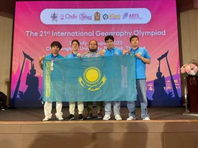 Қазақстандық оқушылар Халықаралық олимпиадада тарихи нәтижеге қол жеткізді