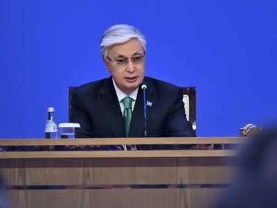 Тоқаев: Оқуда үздік нәтиже көрсеткен академия түлектеріне бірден «аға лейтенант» шенін беру қажет