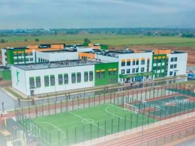 200 мыңнан астам бала заманауи мектептерде білім алады