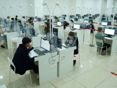 ҰБТ ережесін бұзған 380 талапкер тестілеуден шығарылды