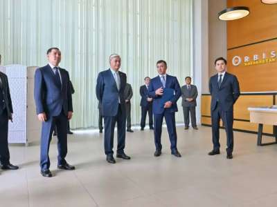 Президент Orbis Heavy Machinery арнайы және коммерциялық техника зауытына барды