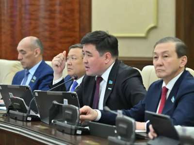 «Осынша теңге несие шықты»: депутат жеке деректер несие компанияларына қолжетімді екенін айтты