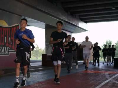 «Өзіңнен баста»: Елордада өзін-өзі қорғау бойынша екі айлық тегін жаттығу шарасы басталды