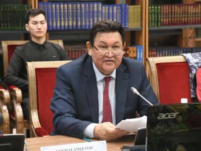 Марат Әбсеметов: Сәкен – ұшақ бортына көтерілген алғашқы қазақ