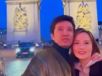 Айқын әйелі Жұлдызды Эйфель мұнарасының қасында туған күнімен құттықтады