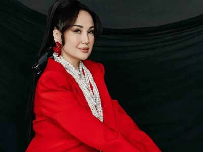 «Бұтының арасынан өт»: Ләйлә Сұлтанқызы бала көтеруге қатысты ырымдарды айтты