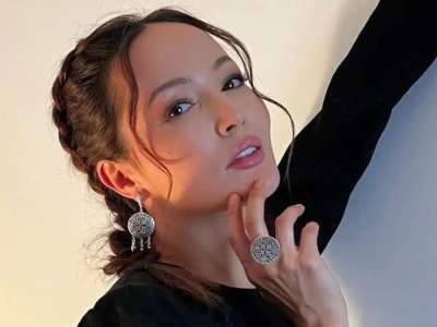 «Қырқынан шықты»: Әнші Кәмшат Жолдыбаева сәбилі болды