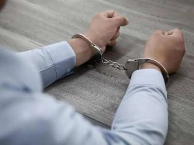 Аса ірі көлемде алаяқтық жасады деген күдікпен халықаралық іздеуде болған адам ұсталды