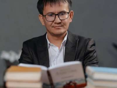 «Жуық арада түзеледі деп ойламаймын»: танымал ұстаз Аятжан Ахметжан балалар арасындағы қатігездік туралы айтты