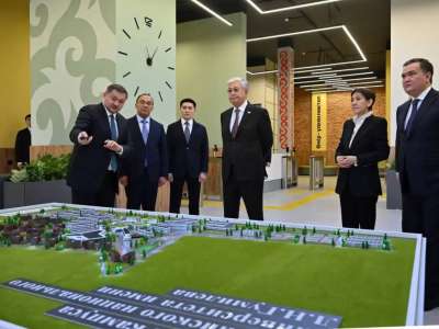 Президент ЕҰУ-дің Студенттер үйіне барды