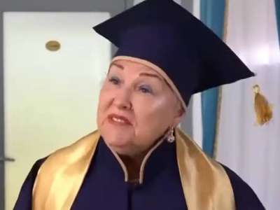 «120 жыл өмір сүргім келеді»: 74 жастағы қазақстандық зейнеткер заңгер атанды