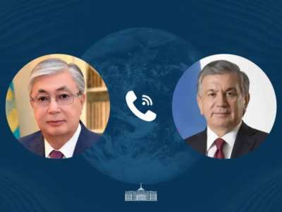 Тоқаев пен Мирзиёев бір-бірін Наурыз мейрамымен құттықтады