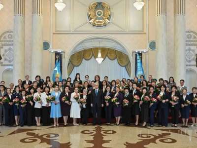 Халқымызда ерлік пен елдіктің туын биік ұстаған арулар аз емес – Президент