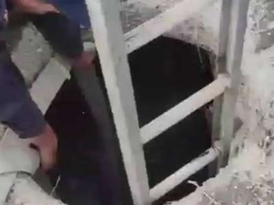 Абай қаласында әйел тереңдігі 3 метр болатын ашық жатқан құдыққа құлап кетті