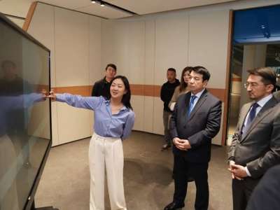 Ғани Бейсембаев білім саласындағы стартап жобалармен танысты