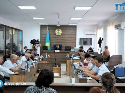 Шерзат ісі: Айыпталушылардың көлікте сөйлескен әңгімелері оқылды